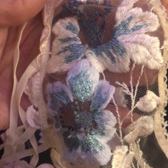 Agent Provocateur | Julie Set (2 pc) Suspender and Brief - Picture 10 of 11